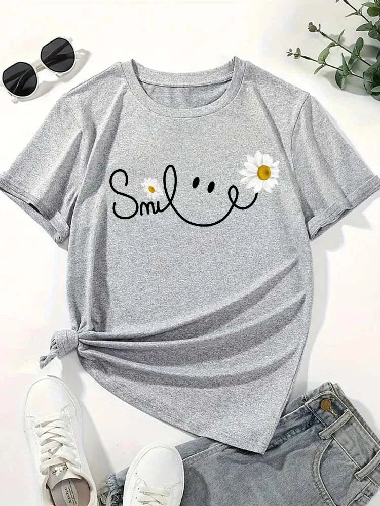 Beautiful Daisy Smile Letter Printed T Shirt