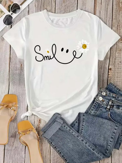 Beautiful Daisy Smile Letter Printed T Shirt